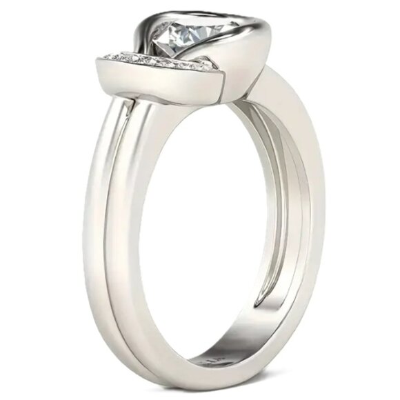 Exquisite Solitaire Surrounded by 25 Small Lab Created Moissanite Ring - Picture 3 of 5